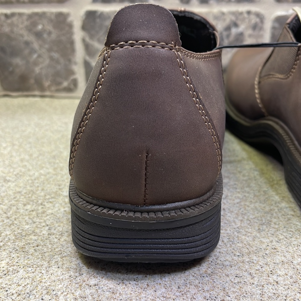 EARTH SPIRIT MENS SIZE 10 shoes never worn.  Brown - Picture 9 of 12